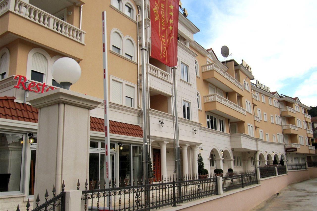 Hotel Trogir Palace Exterior photo
